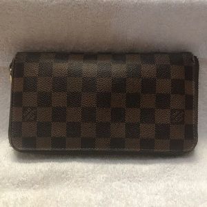 AUTH LOUIS VUITTON ZIPPY ORGANIZER